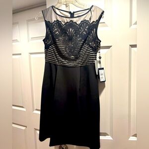 NWT Adrianna Papell Classic Black & Cream Inlay Dress.  Nordstrom tags $158.  2P